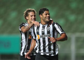 Tite convoca Hulk e mais oito para Eliminatórias