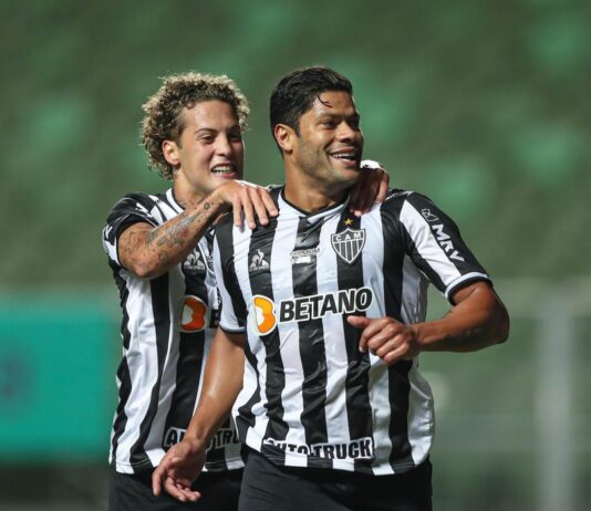 Tite convoca Hulk e mais oito para Eliminatórias