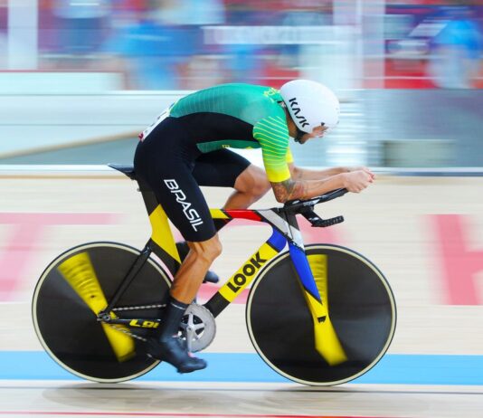 Brasil não se classifica para finais do ciclismo de perseguição
