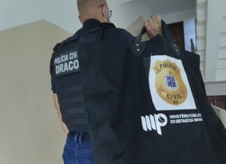 Suspeitos de sonegação fiscal são presos com armas em Salvador e Ilhéus