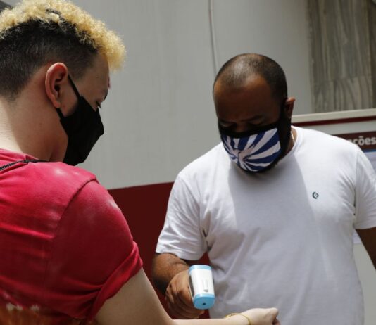 Pedido de reaplicação do Encceja 2020 pode ser feito até sexta