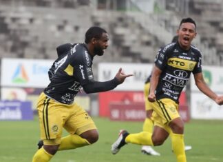 Paranaense: FC Cascavel supera covid-19, bate Athletico e vai à final