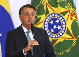 Presidente Bolsonaro testa negativo para a covid-19