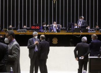 Câmara aprova MP que altera regras de fundos constitucionais