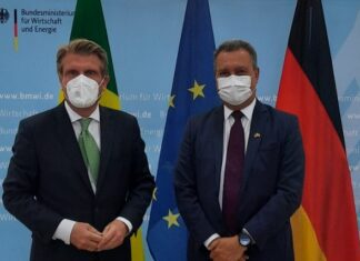 Na Alemanha, Rui Costa firma compromissos para novos investimentos na Bahia