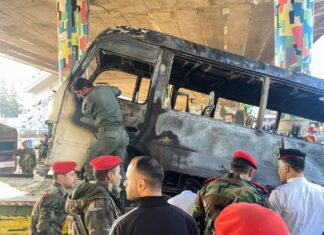 Explosão deixa pelo menos 13 mortos em Damasco