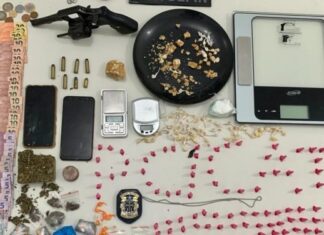 Mais de 300 porções de drogas são apreendidas em Teixeira de Freitas
