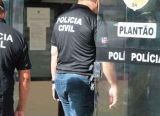 Criança de 2 anos é morta a tiros no sul baiano