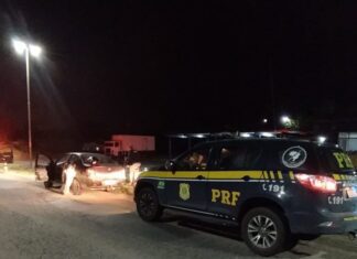 Assaltantes surpreendidos pela PRF em Alagoinhas