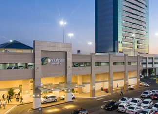 Loja do Shopping Boulevard de Feira pega fogo