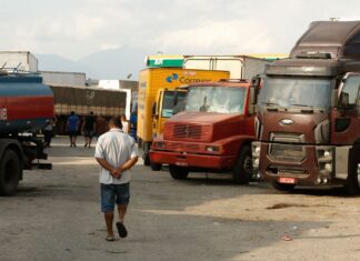 Caixa lança linha de antecipação de frete para caminhoneiros