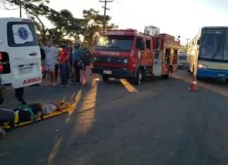 Veículo capota e sete pessoas ficam feridas entre Conquista e Barra do Choça