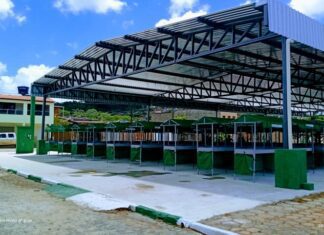 População de Camacã recebe Feira Livre requalificada