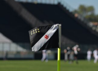 Vasco se reapresenta com elenco reduzido e desfalques