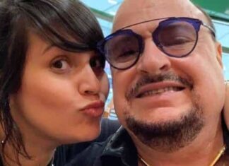 Viúva de Paulinho do Roupa Nova diz que filhos do cantor a deixou de fora do inventário da herança