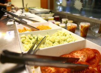 Governo extingue contribuição previdenciária sobre tíquete-alimentação