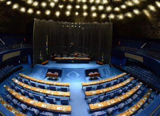 Senado aprova PEC de investimentos para o setor de transporte