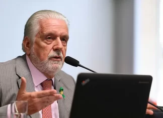 Wagner diz que candidato do PT ao governo será Jerônimo Rodrigues, Moema Gramacho ou Luiz Caetano