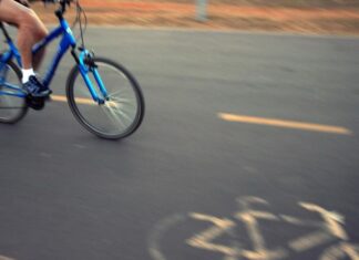 Hábitos saudáveis previnem incontinência urinária, diz especialista