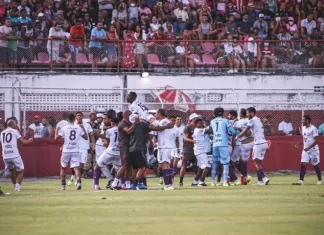 Atlético de Alagoinhas e Jacuipense empatam no primeiro jogo da final do Baianão
