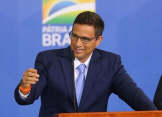Copom está pronto para enfrentar inflação maior, diz presidente do BC