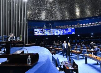 Senado aprova projeto que destrava recursos do pré-sal a municípios