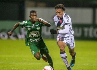 Vasco recebe Chape na provável reestreia de Alex Teixeira