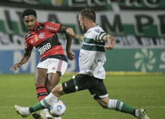 Flamengo e Coritiba jogam em Brasília de olho no G6 do Brasileirão