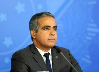 Auxílio Brasil impacta na redução da extrema pobreza no país, indica estudo do Ipea