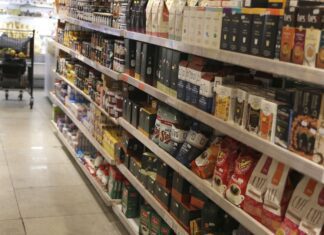 IPCA: deflação foi puxada por combustíveis; preços de alimentos sobem