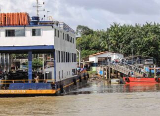 Equipes encontram mais 5 corpos de vítimas de naufrágio no Pará
