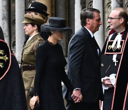 Presidente Bolsonaro participa do funeral da rainha Elizabeth II