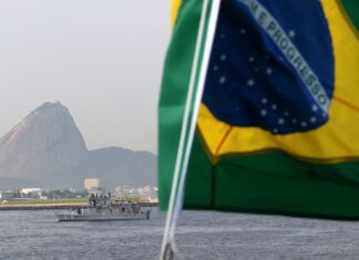 Operação Unitas inicia atividades marítimas