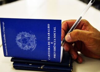 Desemprego cai para 8,7% no terceiro trimestre, revela IBGE