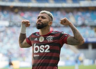 Camisa 10 não é lugar para satisfazer vaidades