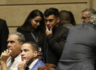 Gabriel Monteiro tem pedido de liberdade negado pela Justiça do Rio