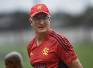 Campeão da Libertadores, Dorival Júnior comunica saída do Flamengo