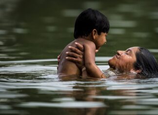 Saúde lança programa para levar água potável a indígenas