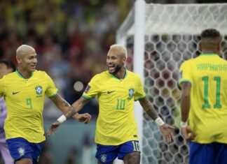 Brasil define classificação no primeiro tempo e goleia Coreia do Sul