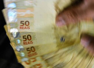 Mercado financeiro eleva projeção da inflação de 5,48% para 5,74%