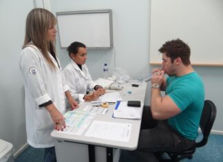 Trauma psicológico persiste entre sobreviventes da boate Kiss