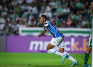 Em jogo movimentado, Grêmio derrota Juventude no Gaúcho