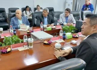 Jerônimo visita fábricas da BYD na China: “batalhar para levar essa indústria para a Bahia”