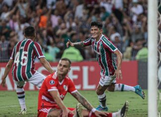 Com três gols de Cano, Fluminense goleia River Plate na Libertadores