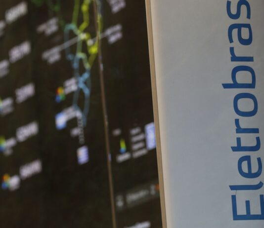 AGU contesta no Supremo parte da lei que privatizou a Eletrobras