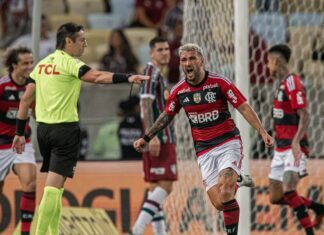 Flamengo bate Fluminense para seguir vivo na Copa do Brasil