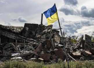 Ministro ucraniano assume ataques em Moscou e Crimeia