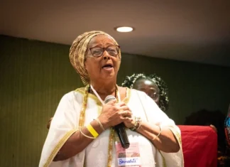 Três pessoas são presas suspeitas de envolvimento no homicídio de Mãe Bernadete