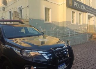 Com sinais de abuso, criança de 4 anos morre e pais são presos por três crimes