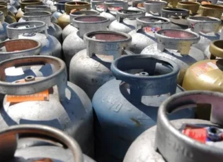 Valor de gás de cozinha tem aumento de 3,5% na Bahia, diz Acelen